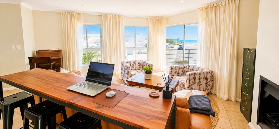 To Let 4 Bedroom Property for Rent in Table View Western Cape